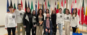 Οι νικητές του ένατου Πανελλήνιου διαγωνισμού «Λέμε όχι στον σχολικό Εκφοβισμό» επισκέφτηκαν την έδρα του Ευρωπαϊκού Κοινοβουλίου στις Βρυξέλλες